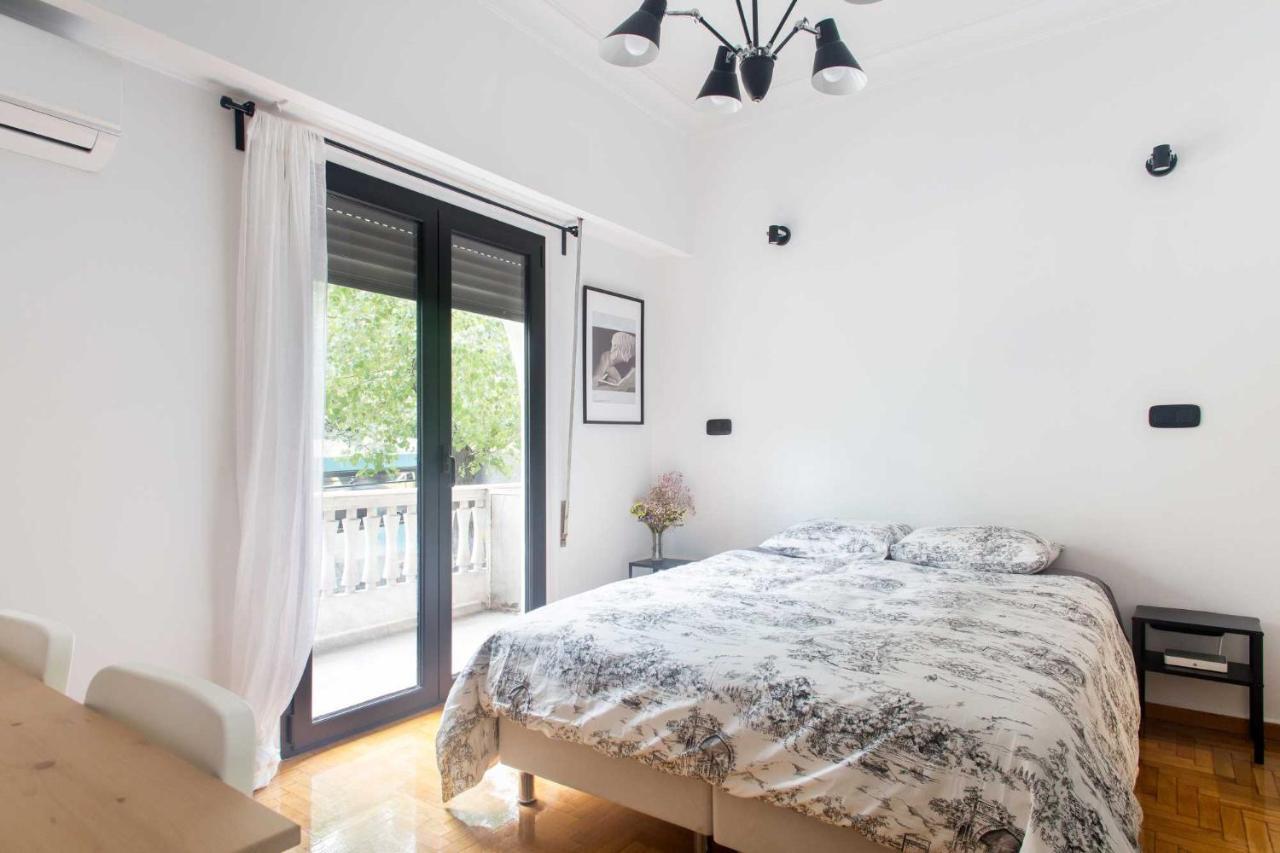 Newly Renovated Studio Downtown Athens! エクステリア 写真