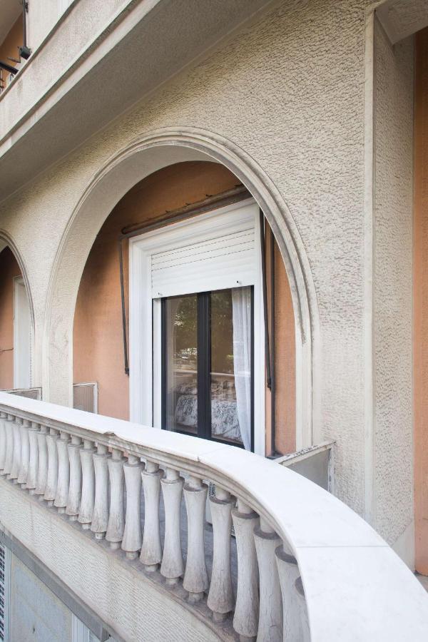 Newly Renovated Studio Downtown Athens! エクステリア 写真